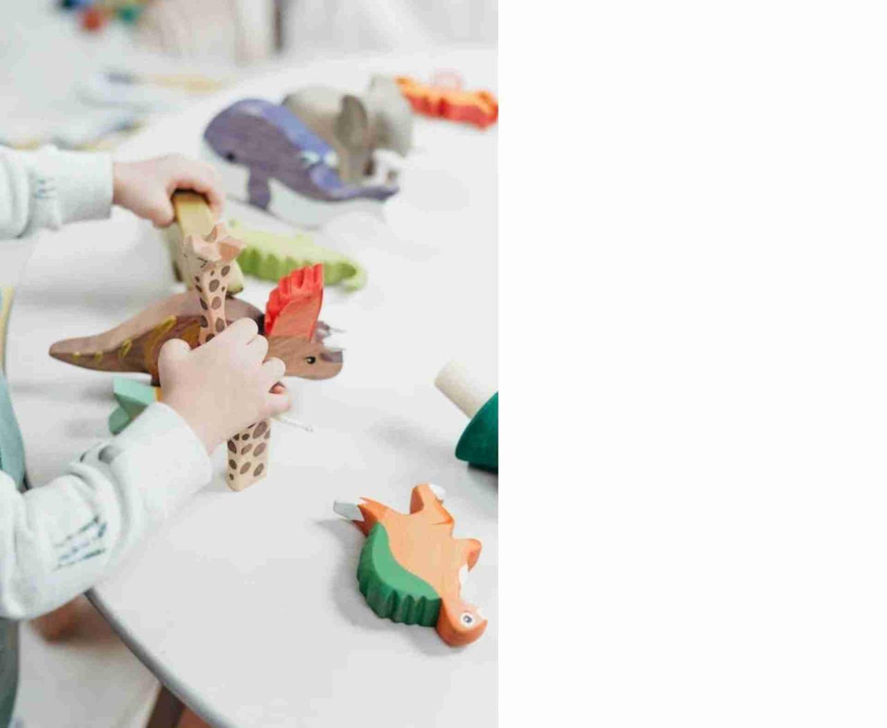 10 Easy Steps to Rotating Toys 10 Easy Steps to Rotating Toys